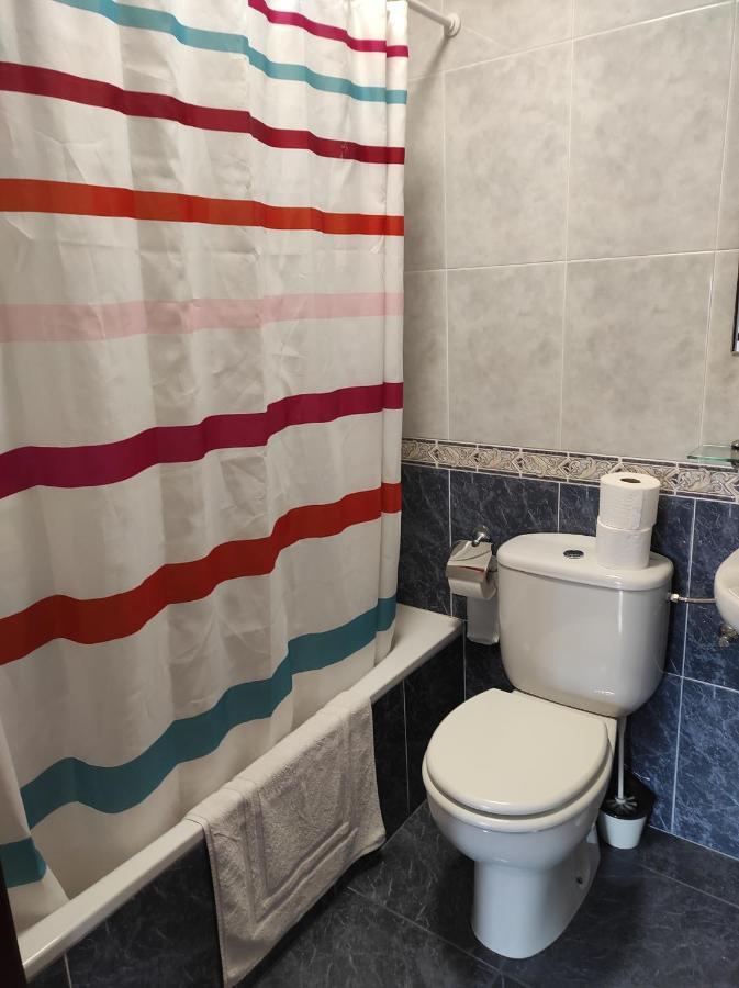 Вилла En El Corazon Del Barrio De La Estacion Аро Экстерьер фото